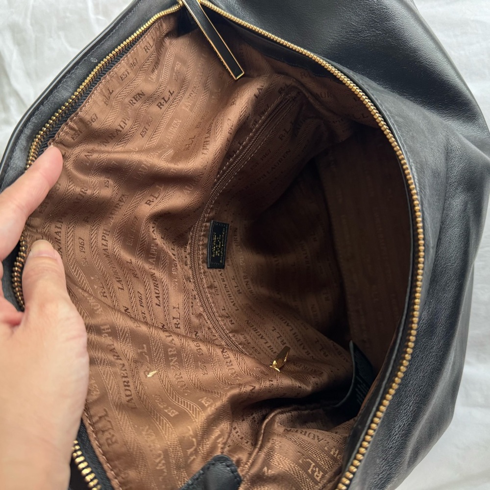 Ralph Lauren Black Leather Shoulder Bag - Picture 4 of 6